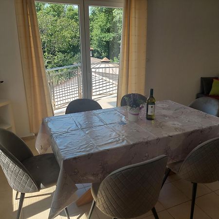 Apartmani Zec Šilo Esterno foto