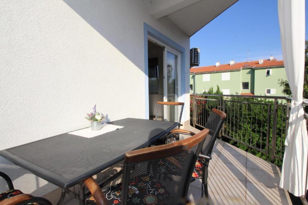 Apartmani Zec Šilo Esterno foto