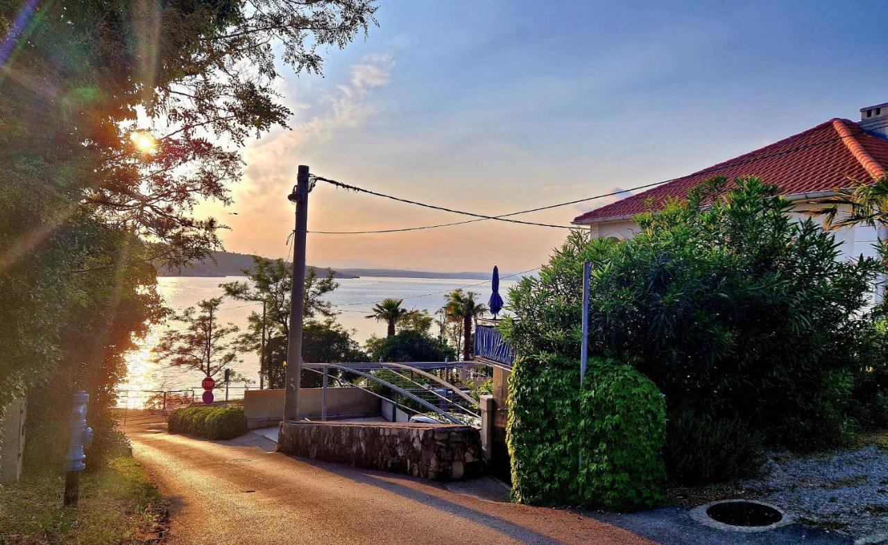 Apartmani Zec Šilo Esterno foto