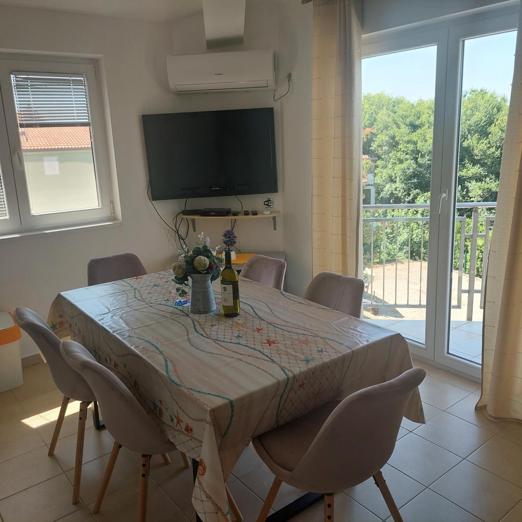 Apartmani Zec Šilo Esterno foto